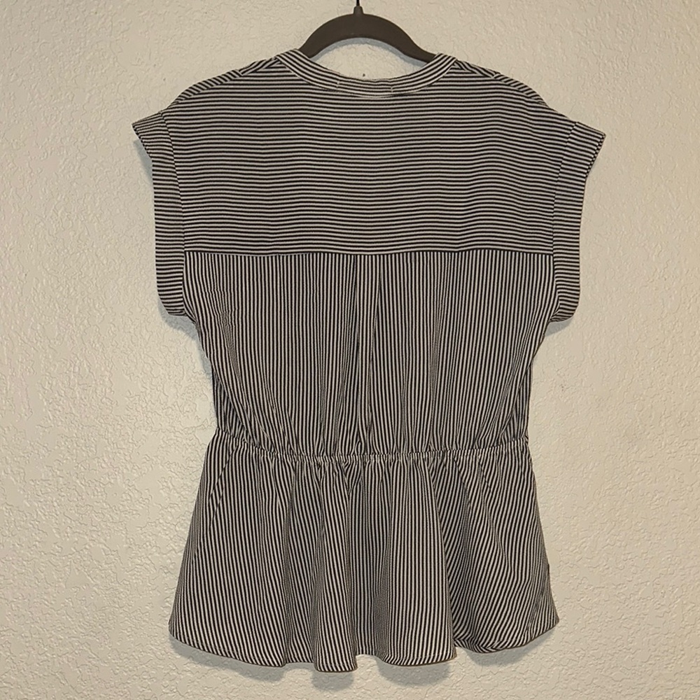 Striped Gray and White Dolman Sleeve Peplum Women Top - Picture 6 of 6